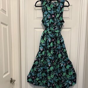 Ava & Viv Leafy Print Midi Dress - Green and Black